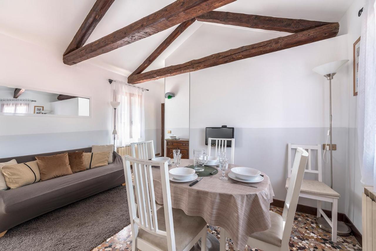 Colombina Like At Home 3 Bedrooms Fully Equipped Air Conditioned Veneza Exterior foto