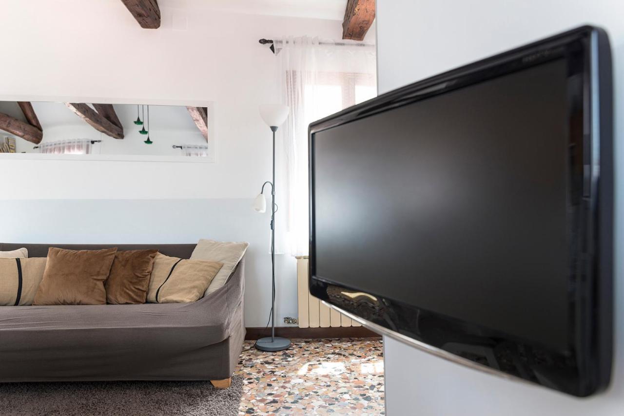 Colombina Like At Home 3 Bedrooms Fully Equipped Air Conditioned Veneza Exterior foto