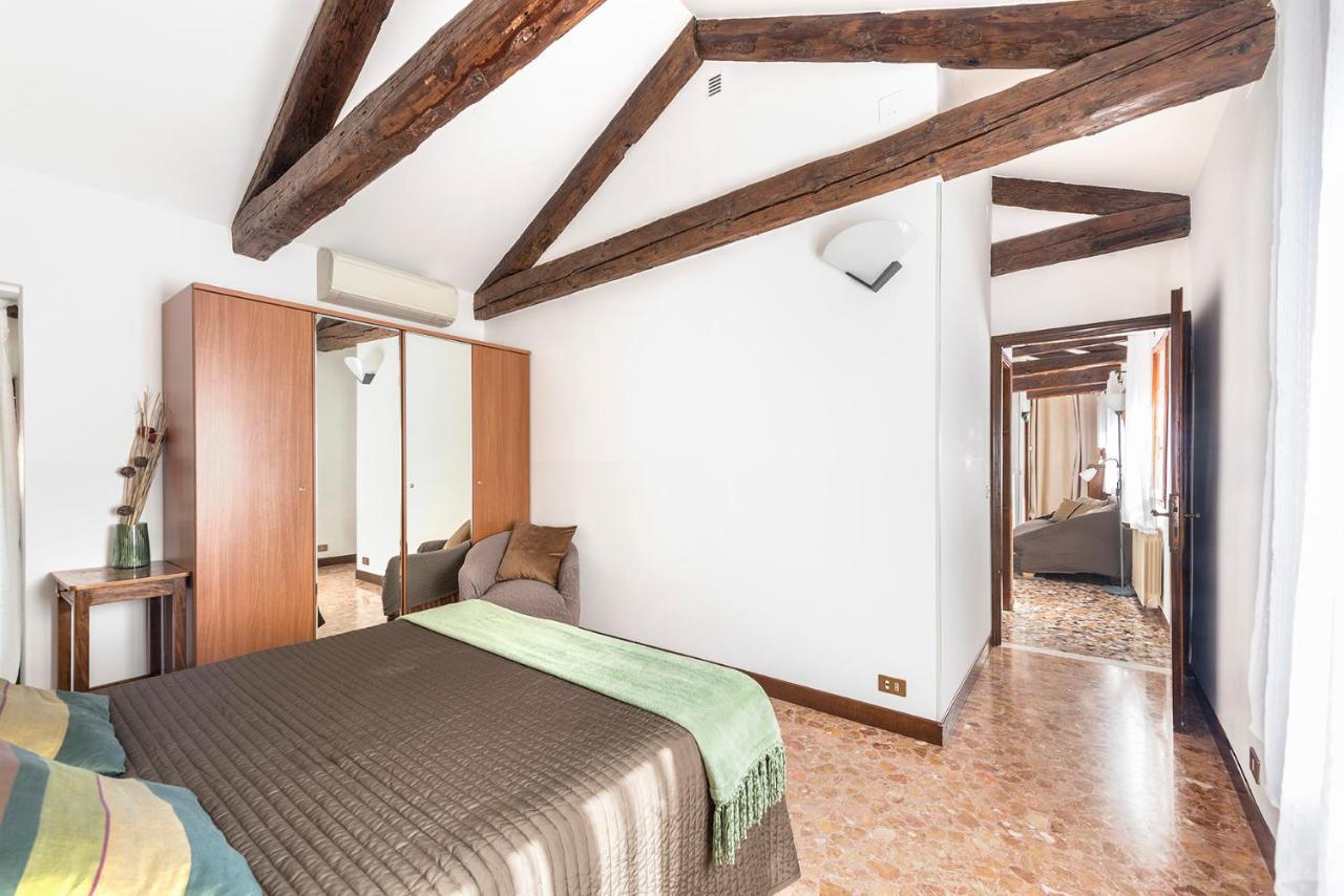 Colombina Like At Home 3 Bedrooms Fully Equipped Air Conditioned Veneza Exterior foto